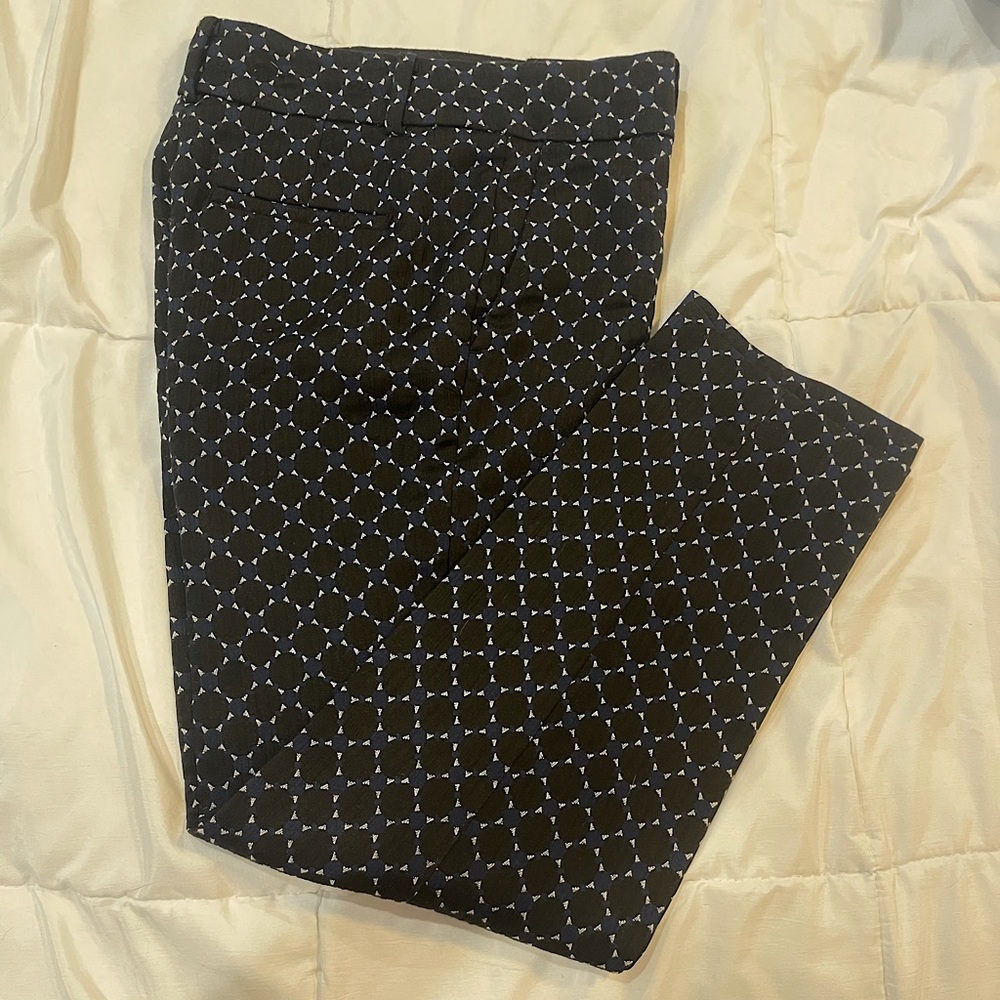 Ann Taylor Devin Fit (ankle crop) patterned dress pants size 0